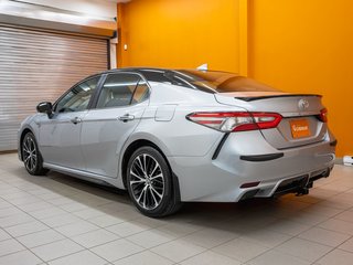 2018 Toyota Camry in St-Jérôme, Quebec - 6 - w320h240px