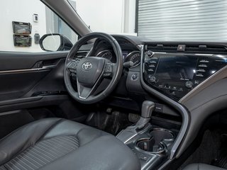 2018 Toyota Camry in St-Jérôme, Quebec - 16 - w320h240px