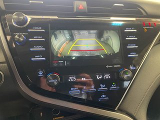 2018 Toyota Camry in St-Jérôme, Quebec - 14 - w320h240px
