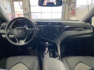 2018 Toyota Camry in St-Jérôme, Quebec - 10 - w320h240px