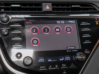 Toyota Camry  2018 à St-Jérôme, Québec - 16 - w320h240px