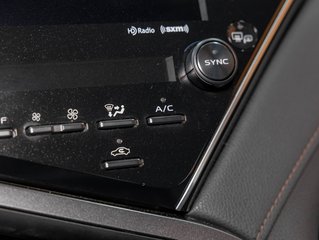 Toyota Camry  2018 à St-Jérôme, Québec - 21 - w320h240px