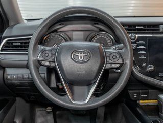Toyota Camry  2018 à St-Jérôme, Québec - 12 - w320h240px