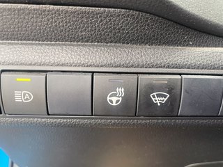 Toyota Corolla Hatchback  2020 à St-Jérôme, Québec - 16 - w320h240px