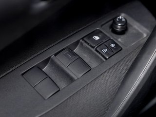 Toyota Corolla  2020 à St-Jérôme, Québec - 23 - w320h240px