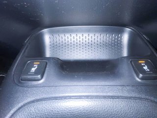 2020 Toyota Corolla in St-Jérôme, Quebec - 12 - w320h240px
