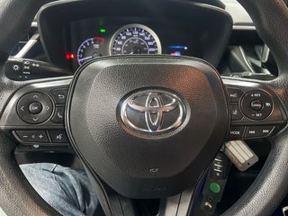 2021 Toyota Corolla in St-Jérôme, Quebec - 12 - w320h240px