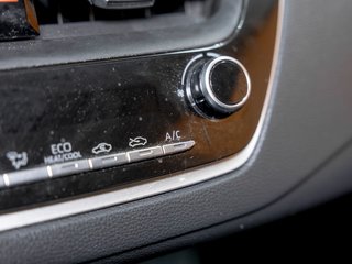 Toyota Corolla  2021 à St-Jérôme, Québec - 21 - w320h240px