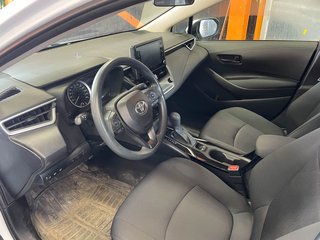 2022 Toyota Corolla in St-Jérôme, Quebec - 3 - w320h240px