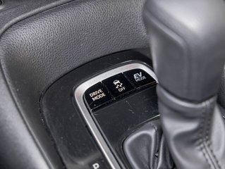 Toyota Corolla  2024 à St-Jérôme, Québec - 22 - w320h240px