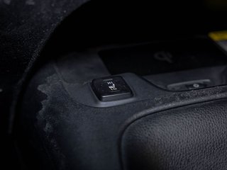 Toyota Corolla  2024 à St-Jérôme, Québec - 24 - w320h240px