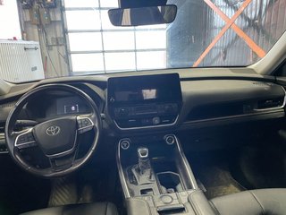 Toyota Grand Highlander  2024 à St-Jérôme, Québec - 12 - w320h240px