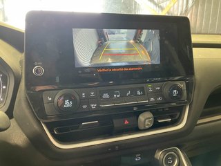 Toyota Grand Highlander  2024 à St-Jérôme, Québec - 16 - w320h240px