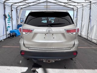 Toyota Highlander  2016 à St-Jérôme, Québec - 6 - w320h240px