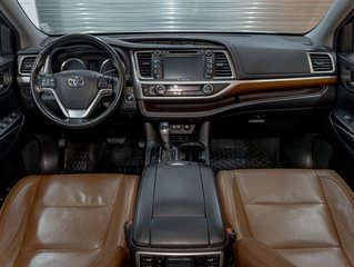 Toyota Highlander  2017 à St-Jérôme, Québec - 12 - w320h240px