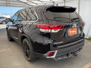 Toyota Highlander  2019 à St-Jérôme, Québec - 8 - w320h240px
