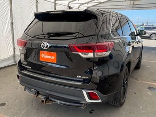Toyota Highlander  2019 à St-Jérôme, Québec - 10 - w320h240px