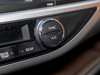 Toyota Highlander  2019 à St-Jérôme, Québec - 21 - w320h240px