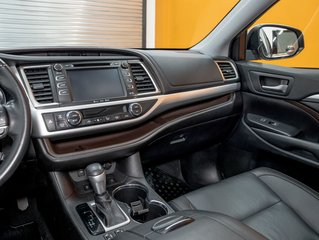 Toyota Highlander  2019 à St-Jérôme, Québec - 28 - w320h240px