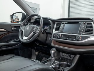 Toyota Highlander  2019 à St-Jérôme, Québec - 20 - w320h240px