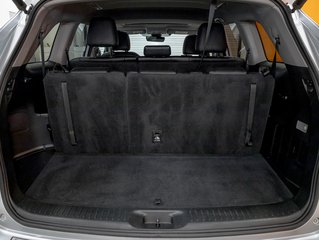 Toyota Highlander  2019 à St-Jérôme, Québec - 30 - w320h240px