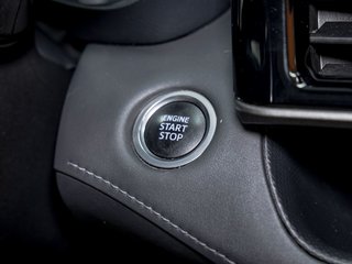 2020 Toyota Highlander in St-Jérôme, Quebec - 29 - w320h240px