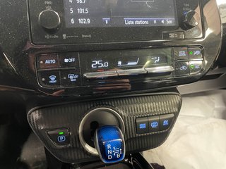 2018 Toyota Prius Prime in St-Jérôme, Quebec - 12 - w320h240px