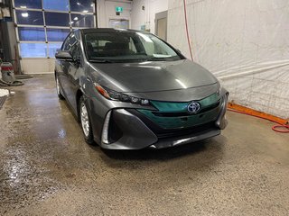 2018 Toyota Prius Prime in St-Jérôme, Quebec - 9 - w320h240px