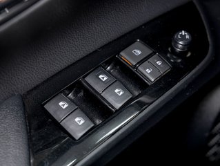 Toyota Prius Prime  2018 à St-Jérôme, Québec - 24 - w320h240px