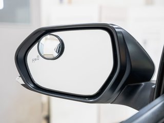 2022 Toyota Prius Prime in St-Jérôme, Quebec - 37 - w320h240px