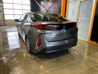 Toyota Prius Prime  2022 à St-Jérôme, Québec - 5 - w320h240px