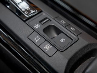 Toyota Prius Prime  2023 à St-Jérôme, Québec - 25 - w320h240px