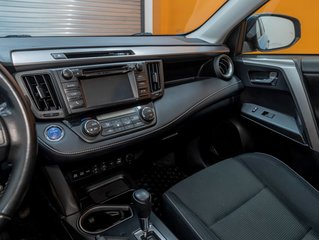 2017 Toyota RAV4 Hybrid in St-Jérôme, Quebec - 21 - w320h240px