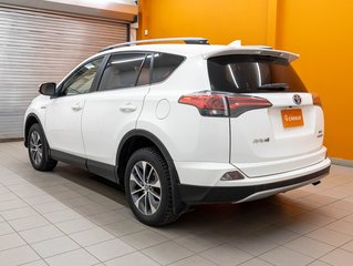 Toyota RAV4 Hybrid  2017 à St-Jérôme, Québec - 6 - w320h240px