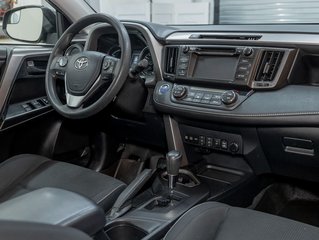 2017 Toyota RAV4 Hybrid in St-Jérôme, Quebec - 24 - w320h240px