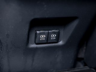 2020 Toyota RAV4 Hybrid in St-Jérôme, Quebec - 33 - w320h240px