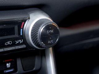 2020 Toyota RAV4 Hybrid in St-Jérôme, Quebec - 23 - w320h240px