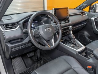 Toyota RAV4 Prime  2021 à St-Jérôme, Québec - 2 - w320h240px
