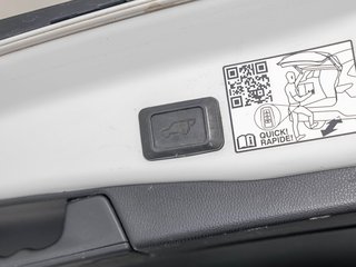 Toyota RAV4 Prime  2021 à St-Jérôme, Québec - 33 - w320h240px