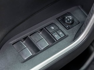 Toyota RAV4 Prime  2022 à St-Jérôme, Québec - 27 - w320h240px