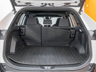 Toyota RAV4 Prime  2023 à St-Jérôme, Québec - 31 - w320h240px