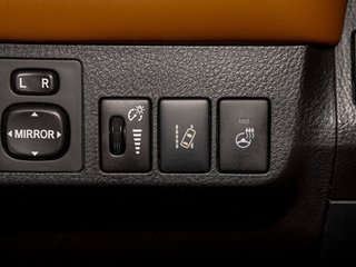 2017 Toyota RAV4 in St-Jérôme, Quebec - 24 - w320h240px