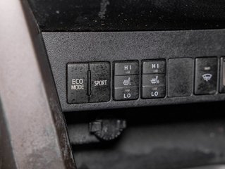 Toyota RAV4  2017 à St-Jérôme, Québec - 12 - w320h240px