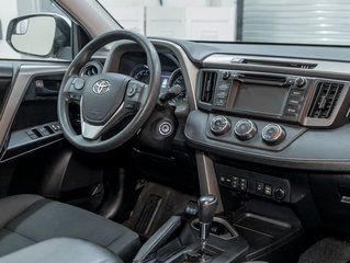 Toyota RAV4  2018 à St-Jérôme, Québec - 22 - w320h240px