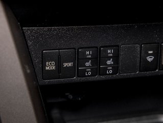 2018 Toyota RAV4 in St-Jérôme, Quebec - 21 - w320h240px