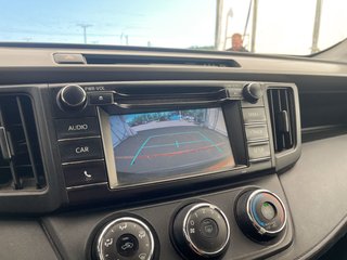 Toyota RAV4  2018 à St-Jérôme, Québec - 13 - w320h240px
