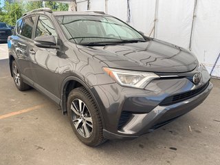 Toyota RAV4  2018 à St-Jérôme, Québec - 9 - w320h240px