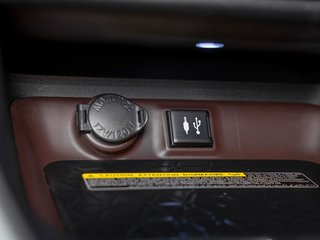 2019 Toyota RAV4 in St-Jérôme, Quebec - 25 - w320h240px
