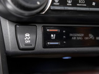 2019 Toyota RAV4 in St-Jérôme, Quebec - 22 - w320h240px
