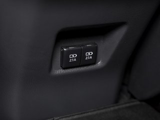 2019 Toyota RAV4 in St-Jérôme, Quebec - 33 - w320h240px